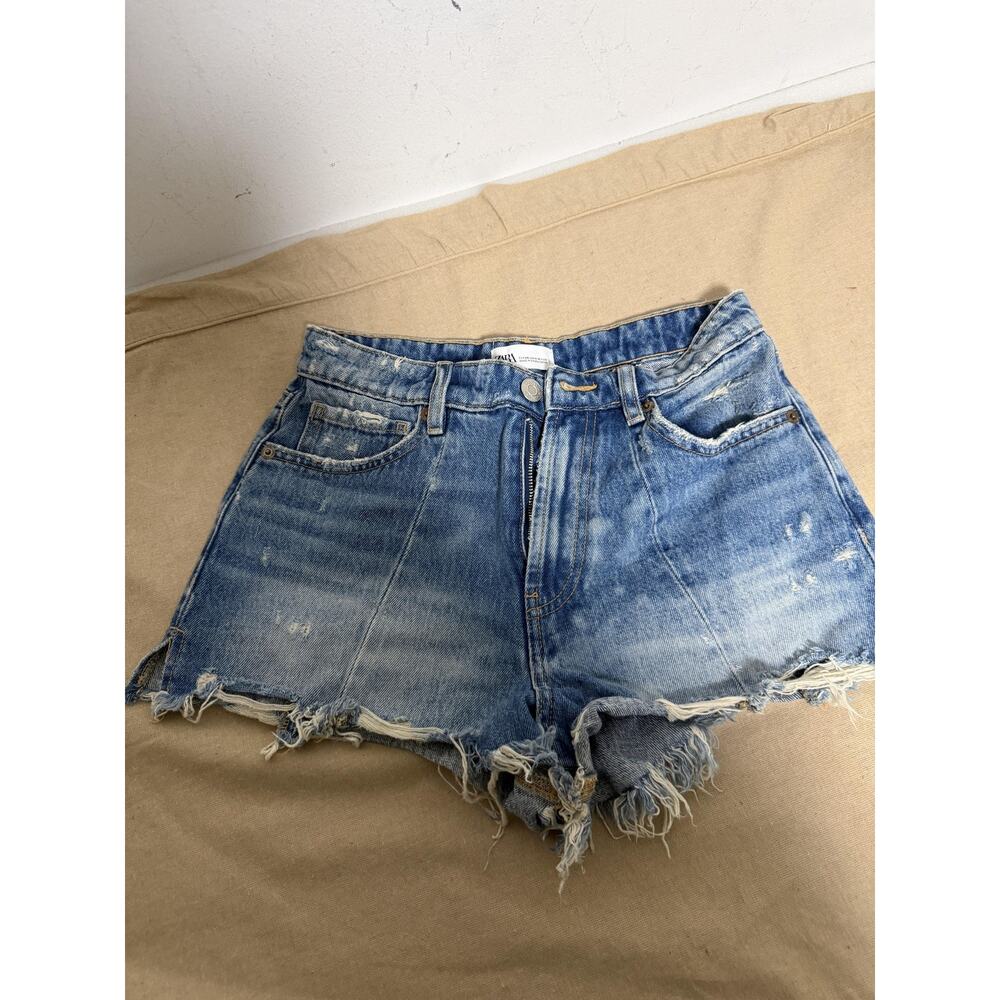 Zara Shorts Womens 6 Blue Denim Distressed Cut Off High Rise Casual Frayed Hem